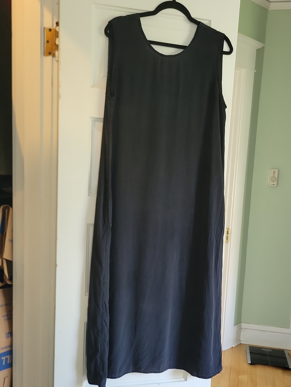 Elizabeth Suzann Black Dark Gray Washed Silk Sleeveless Maxi Shift Dress - M